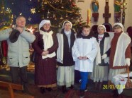  - Kolędowanie w kosciołach p.w. św. Katarzyny i p. w. św. Jerzego w Goleniowie 06 .01.14r., w Komarowie i Borzysławcu 26.01.14r. u - zdjęcie nr 6