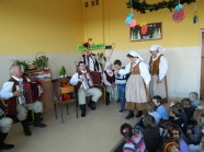  - Lekcja o kulturze i tradycjach ludowych naszego kraju w Osinie 2011r. - zdjęcie nr 5
